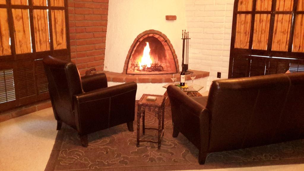 Desert Trails Bed & Breakfast Tanque Verde Екстериор снимка